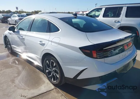 2025 Hyundai Sonata Sel z USA, uszkodzony, nr VIN KMHL64JAXSA437488